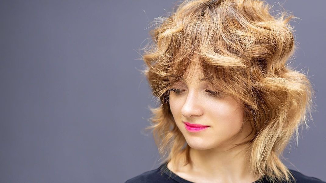 Kniebandage mit Stabilisatoren: Stabilität und Bewegungsfreiheit kombiniert