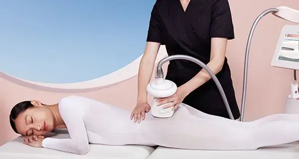 Cellulite-Therapie: Die besten Kliniken und Praxen in München