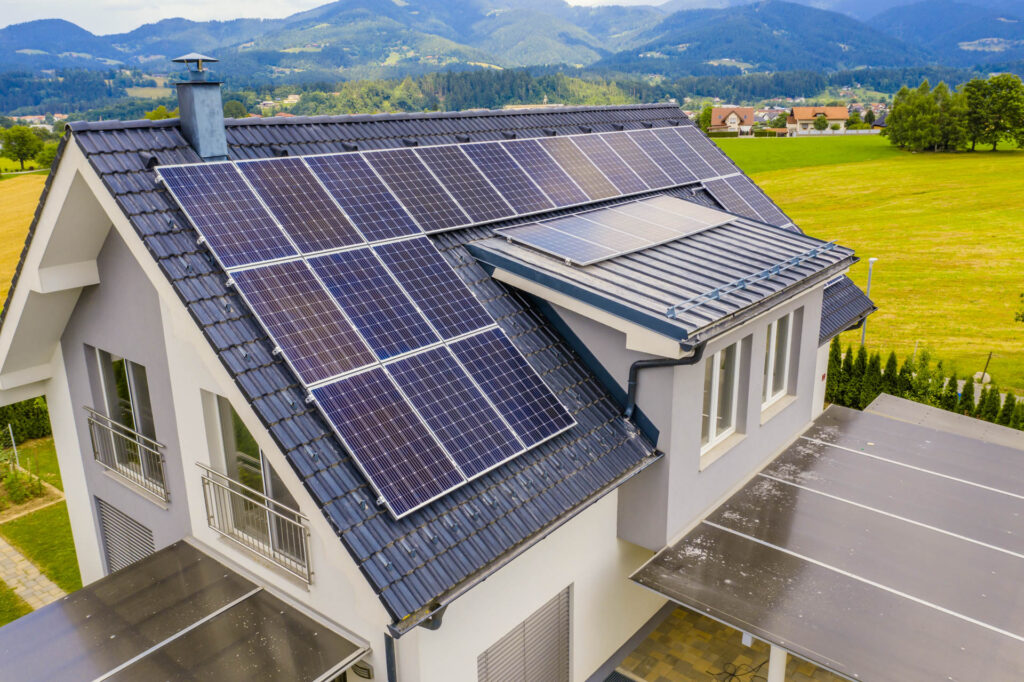 Solaranlagen Installateur in Ihrer Nähe: Worauf Sie achten sollten