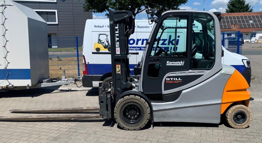 Gabelstapler mieten oder kaufen: Was bietet Loewe Motors?