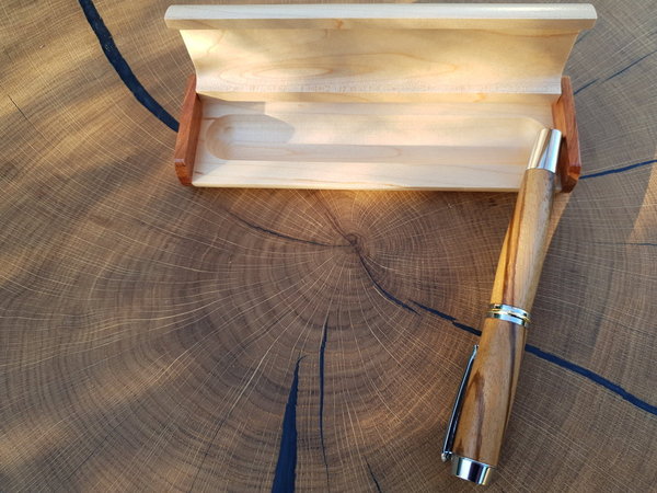 Rollerball aus Holz – Schreibkomfort trifft Naturdesign