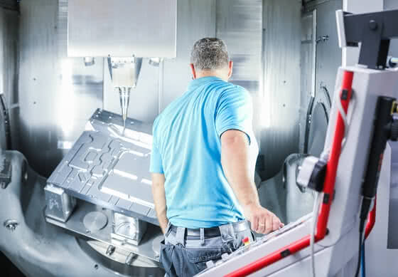Spritzgusswerkzeugbau: So entwickeln Sie hochwertige Werkzeuge für Ihre Produktion