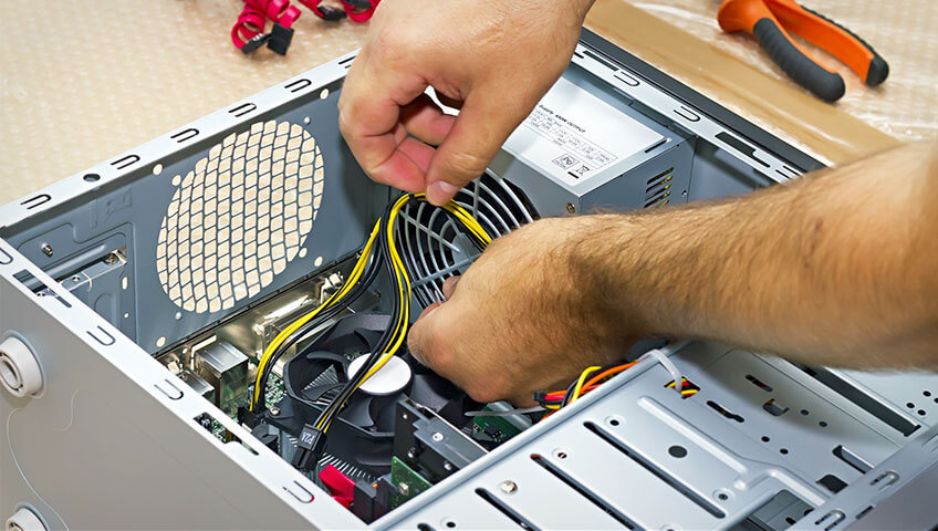 Pc Reparatur bei Hardwareproblemen: Was tun bei defekter Festplatte oder Grafikkarte?