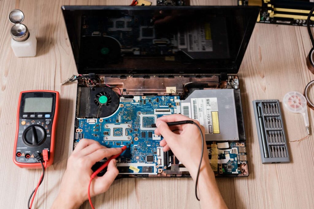 Die wichtigsten Vorteile einer schnellen Computer Reparatur vor Ort